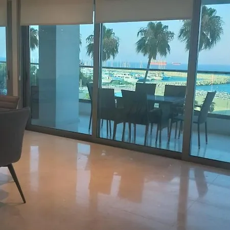 Horizon Luxury At Finikoudes Beach 301 * 拉纳卡