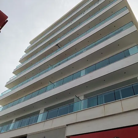 Horizon Luxury At Finikoudes Beach 301 公寓